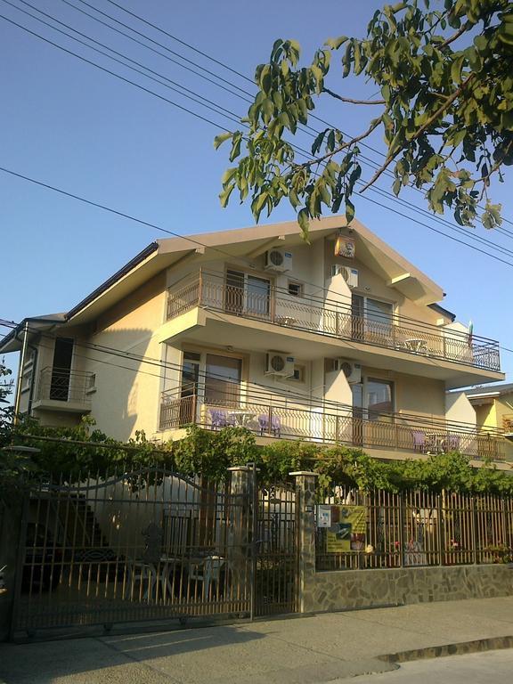 Guest Rooms Rusalka Kranevo Exterior foto