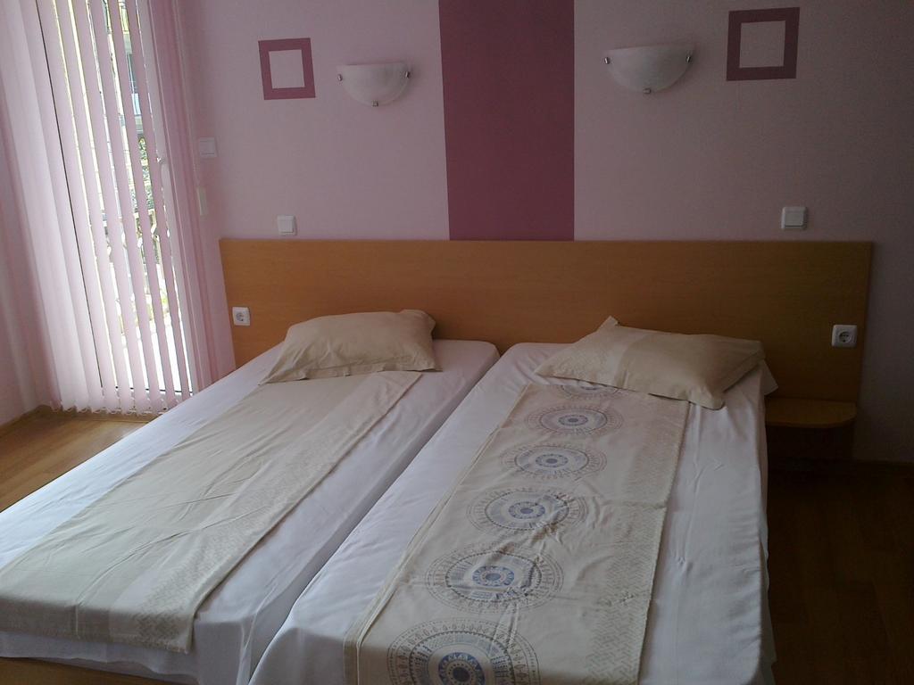 Guest Rooms Rusalka Kranevo Quarto foto